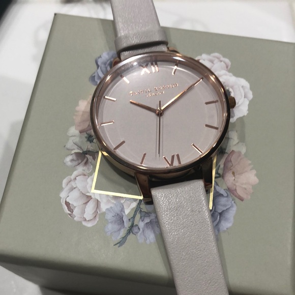 Olivia Burton Women’s leather watch - Picture 2 of 3